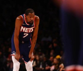 华体会体育网页版登陆-【观察】超巨们从申请交易到得偿所愿一般需要多久？